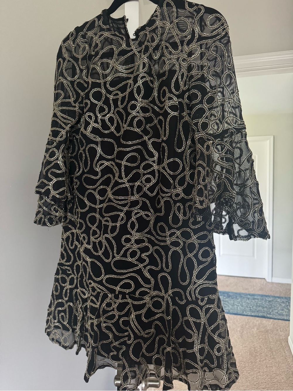 Jessica Howard Black Midi Dress with Cream Chain-Print